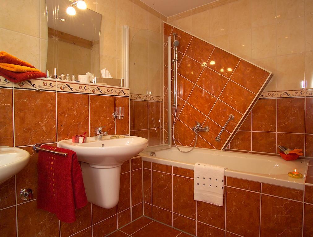 Cleo'S Hotel Kallstadt Szoba fotó
