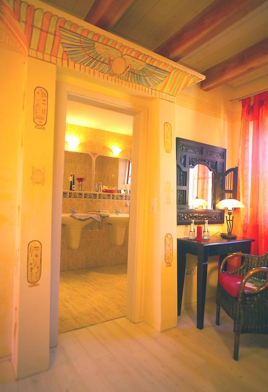 Cleo'S Hotel Kallstadt Kültér fotó